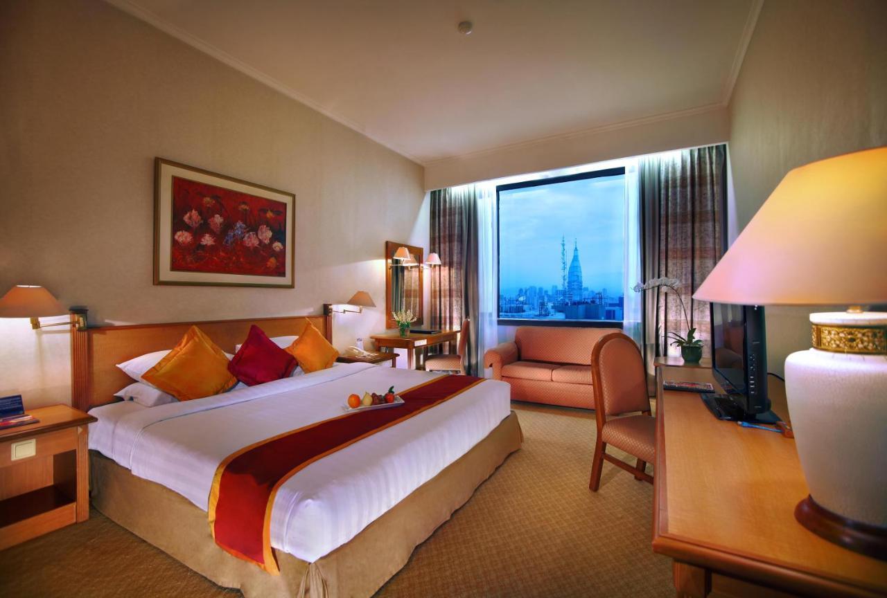 Menara Peninsula Hotel Cakarta Oda fotoğraf