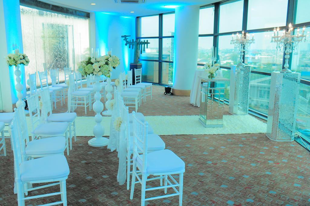 Menara Peninsula Hotel Cakarta Dış mekan fotoğraf