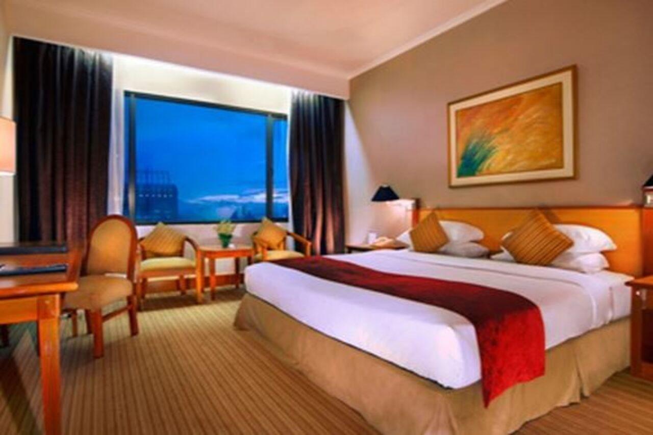 Menara Peninsula Hotel Cakarta Dış mekan fotoğraf