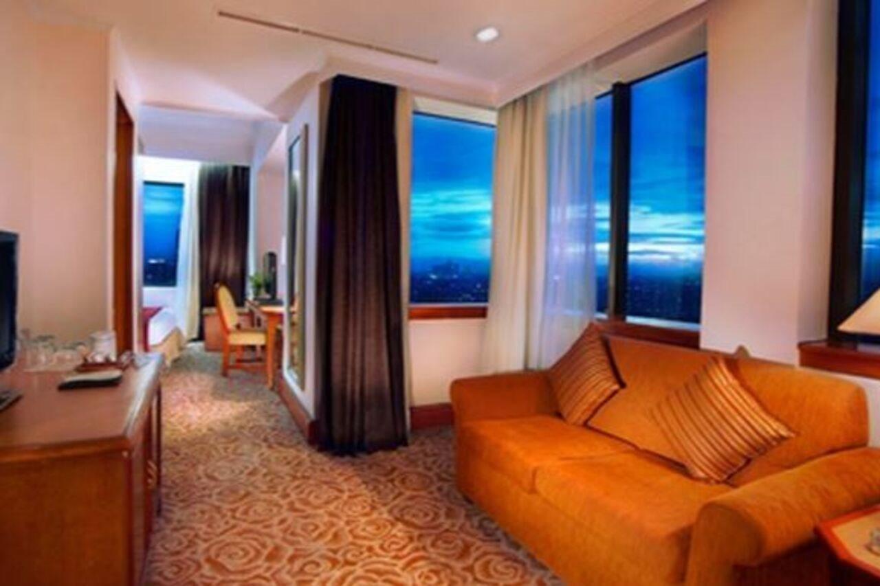 Menara Peninsula Hotel Cakarta Dış mekan fotoğraf