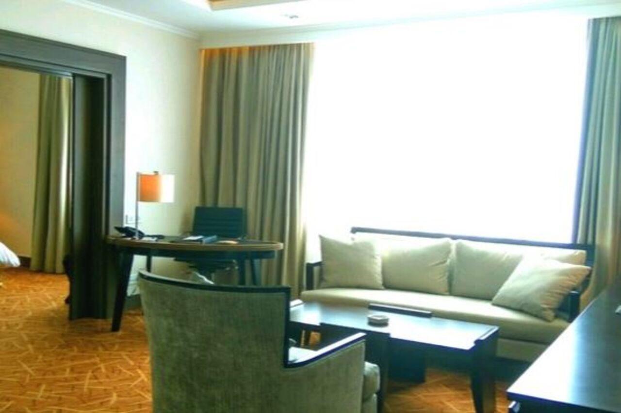 Menara Peninsula Hotel Cakarta Dış mekan fotoğraf