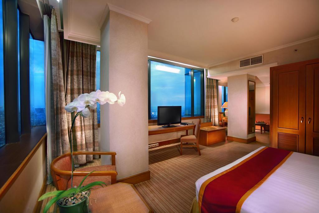 Menara Peninsula Hotel Cakarta Dış mekan fotoğraf