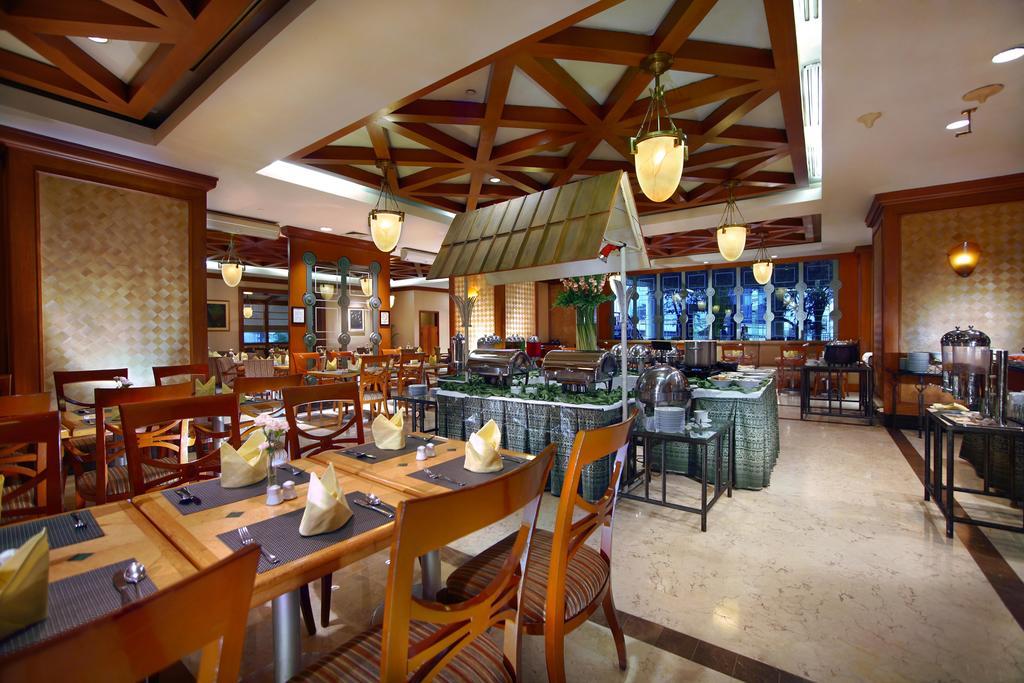 Menara Peninsula Hotel Cakarta Dış mekan fotoğraf